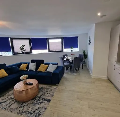 Luxury 2 Bed